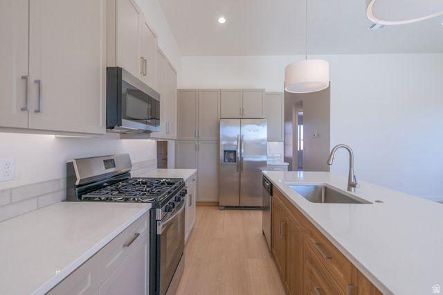 3001 W 570 N, Hurricane, UT 84737