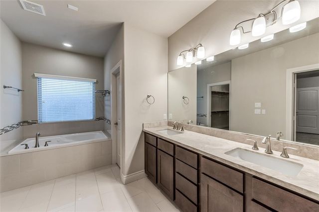 1614 Parker Street, Houston, TX 77007