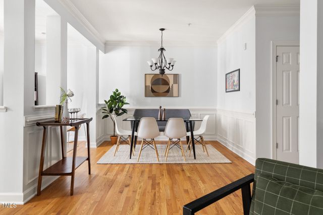 204 Towne Ridge Lane, Chapel Hill, NC 27516