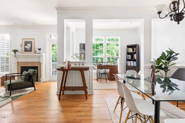 204 Towne Ridge Lane, Chapel Hill, NC 27516