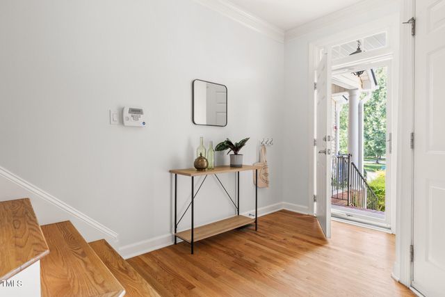 204 Towne Ridge Lane, Chapel Hill, NC 27516