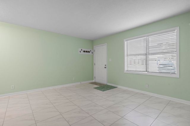 209 Cedar St Apt C5, Myrtle Beach, SC 29577