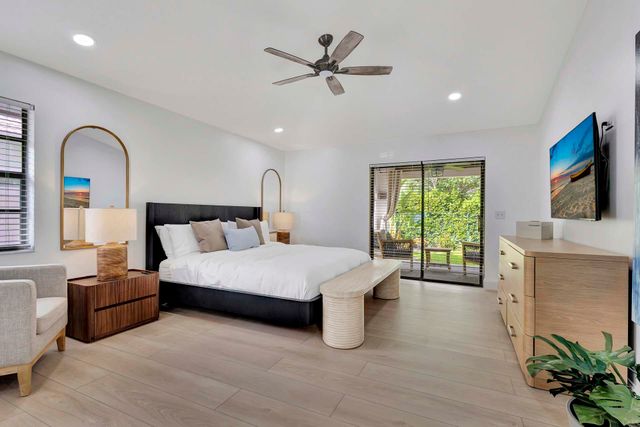 1915 Newhaven Avenue, Wellington, FL 33414