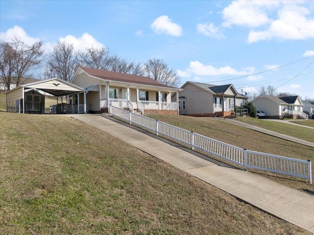 1007 Granny White Rd, Clarksville, TN 37040