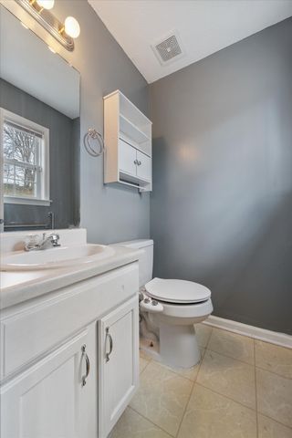 1007 Granny White Rd, Clarksville, TN 37040