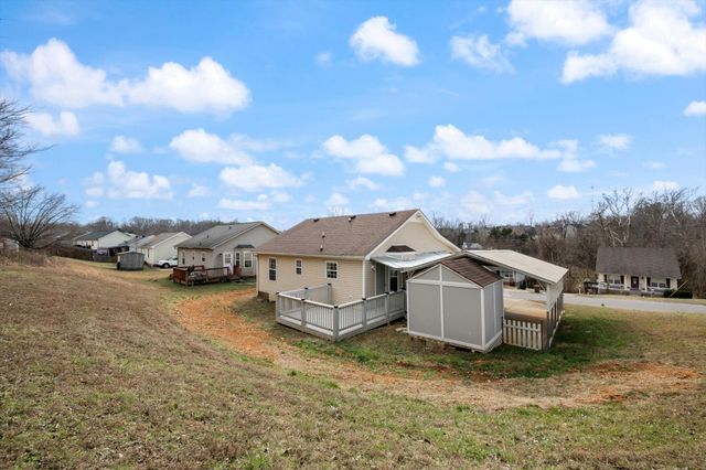 1007 Granny White Rd, Clarksville, TN 37040