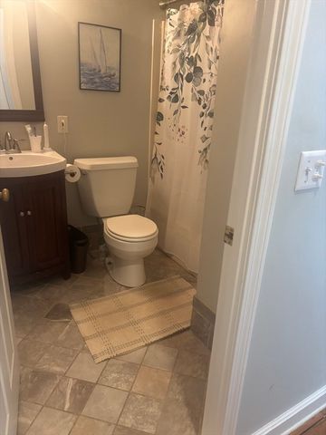 1872 Commonwealth Ave 15, Boston, MA 02135