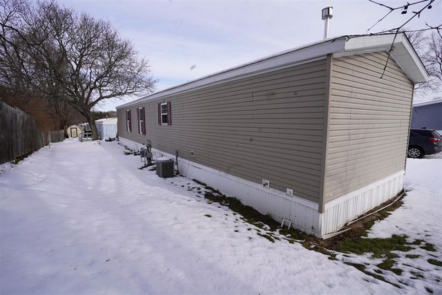 1906 Hawk Drive, Kalamazoo, MI 49008