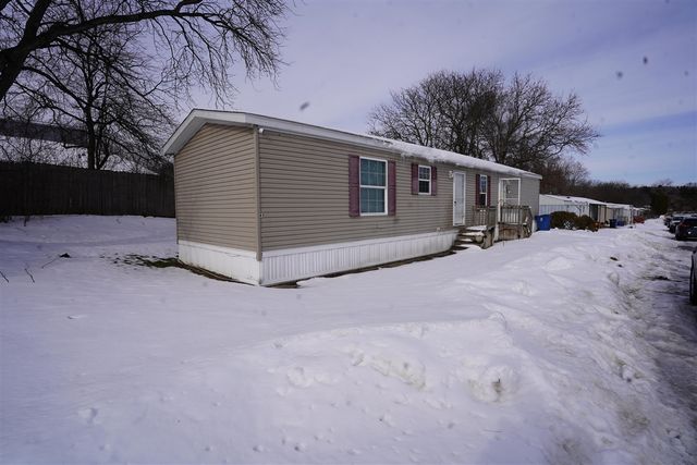 1906 Hawk Drive, Kalamazoo, MI 49008