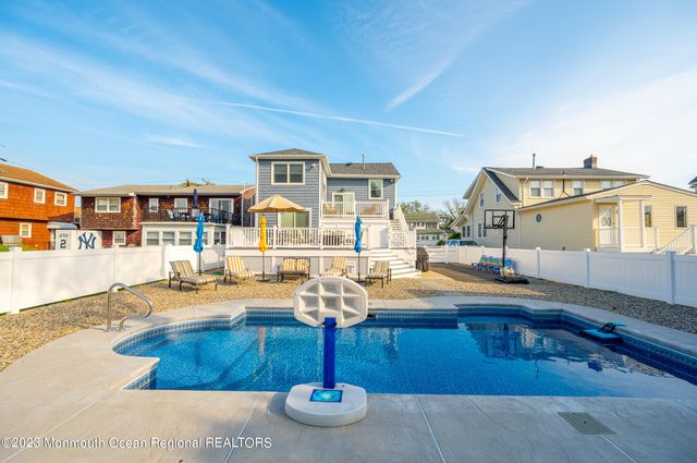214 Atlantic Avenue, Point Pleasant Beach, NJ 08742