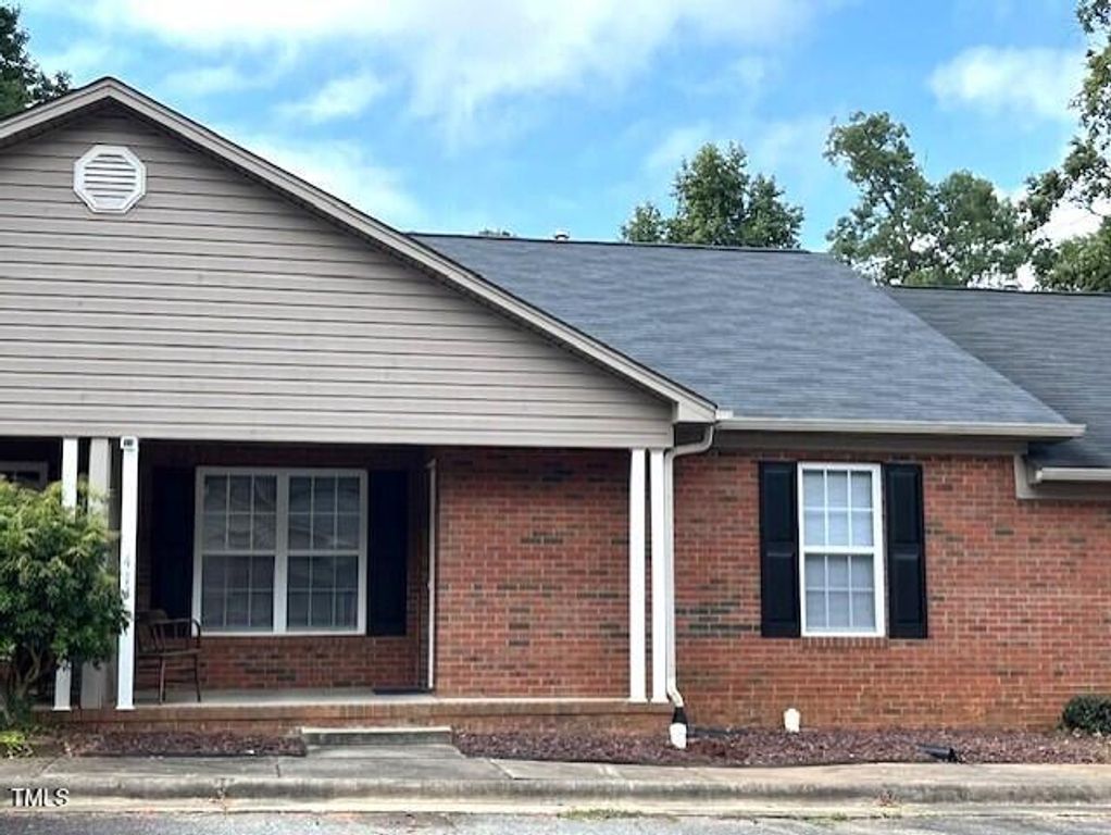 413 Mckinley Place, Mebane, NC 27302