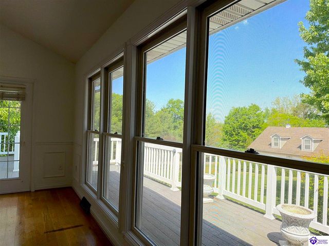 500 Aspen Court, Elizabethtown, KY 42701
