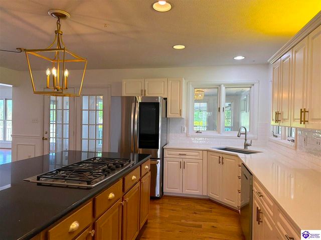 500 Aspen Court, Elizabethtown, KY 42701