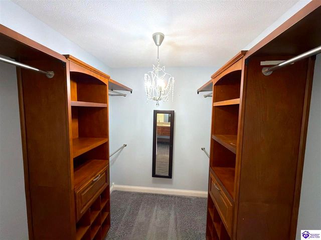 500 Aspen Court, Elizabethtown, KY 42701