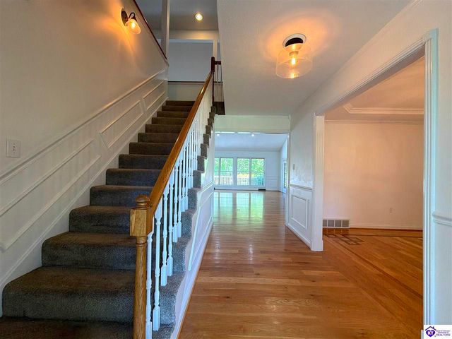 500 Aspen Court, Elizabethtown, KY 42701