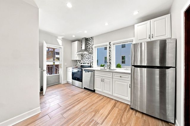55 Austin St, Boston, MA 02136