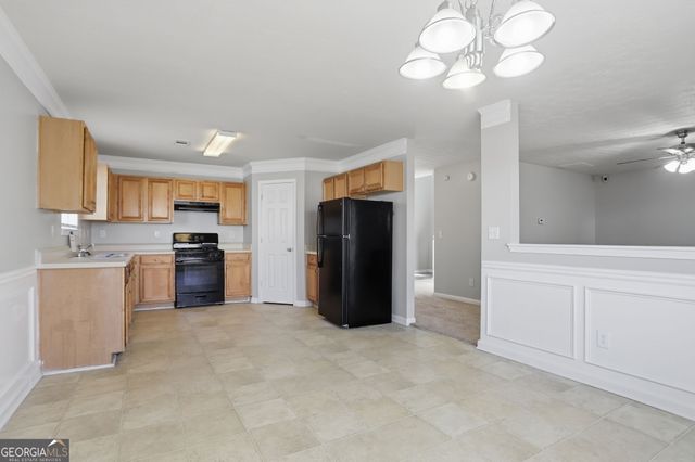 2721 S Hills, Riverdale, GA 30296