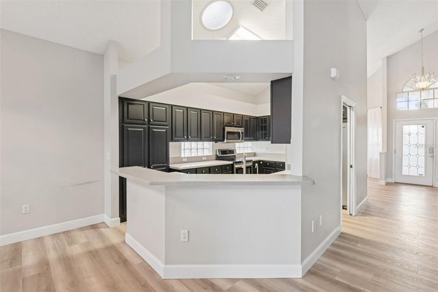 586 KINGSMILL COURT, Oldsmar, FL 34677