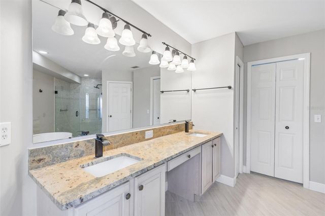 586 KINGSMILL COURT, Oldsmar, FL 34677