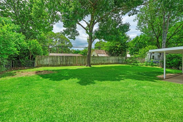 2604 Buffalo Drive, Arlington, TX 76013