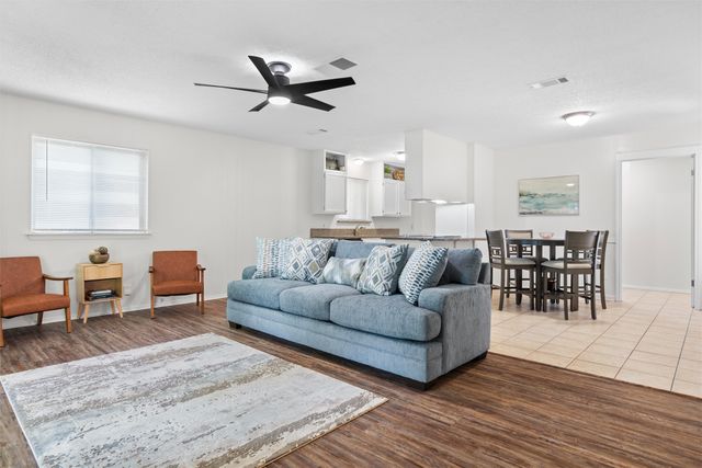 2604 Buffalo Drive, Arlington, TX 76013