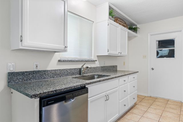 2604 Buffalo Drive, Arlington, TX 76013