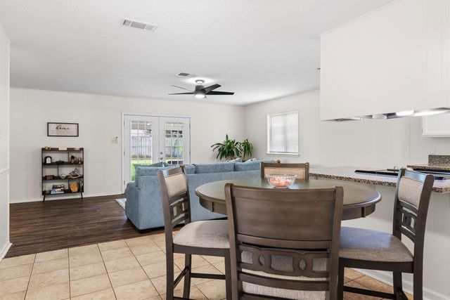 2604 Buffalo Drive, Arlington, TX 76013