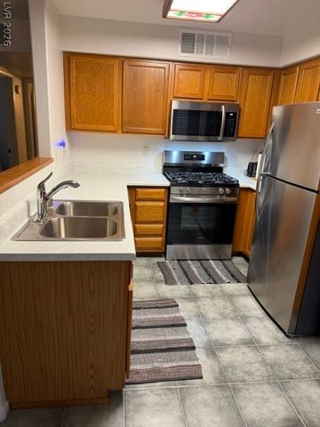 3060 Casey Drive 101, Las Vegas, NV 89120