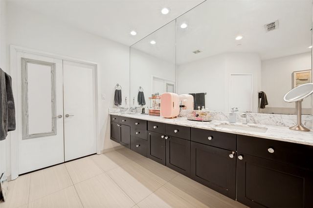 3205 State Street 10, Dallas, TX 75204