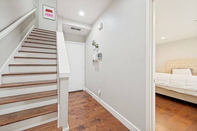 3205 State Street 10, Dallas, TX 75204