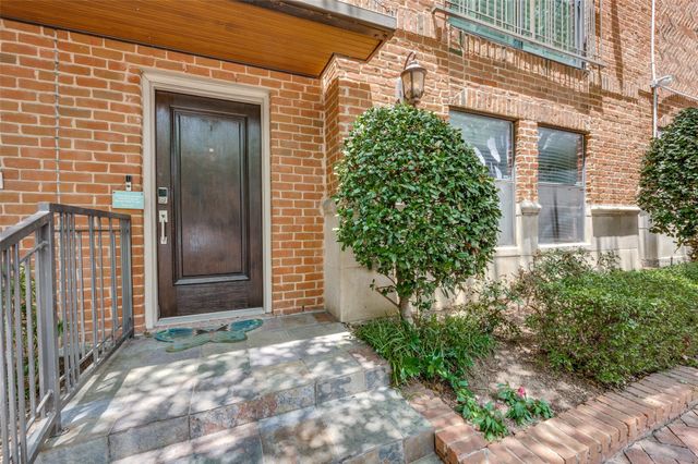 3205 State Street 10, Dallas, TX 75204