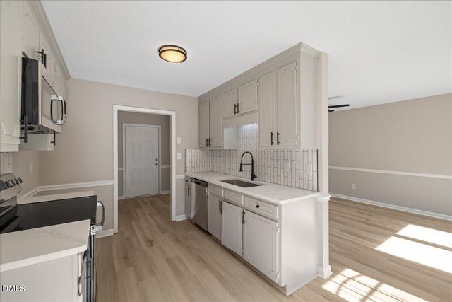 3613 Castlegate Drive, Raleigh, NC 27616