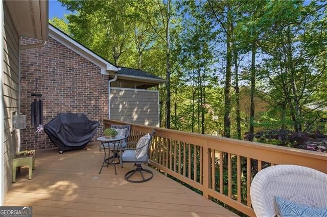 2416 Loxford Lane, Alpharetta, GA 30009