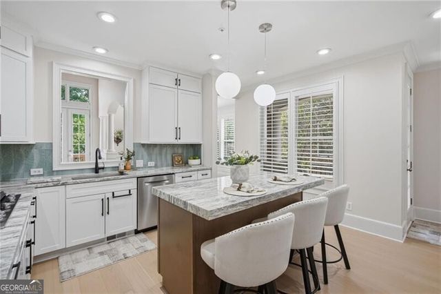 2416 Loxford Lane, Alpharetta, GA 30009