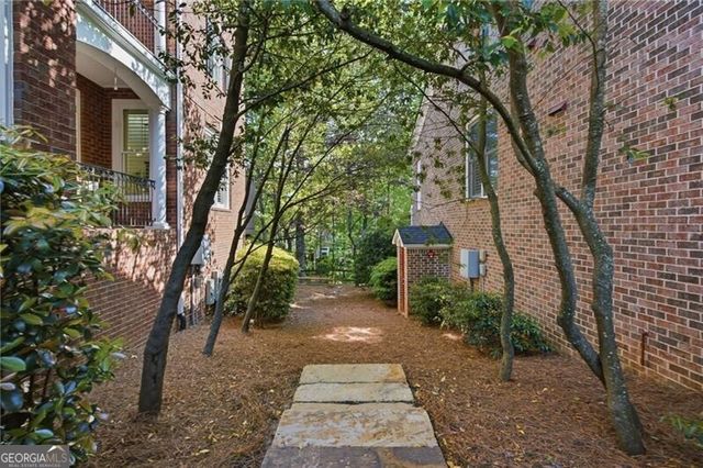 2416 Loxford Lane, Alpharetta, GA 30009