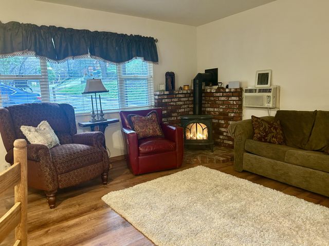 340 Cedar Brook Trail, California Hot Springs, CA 93207