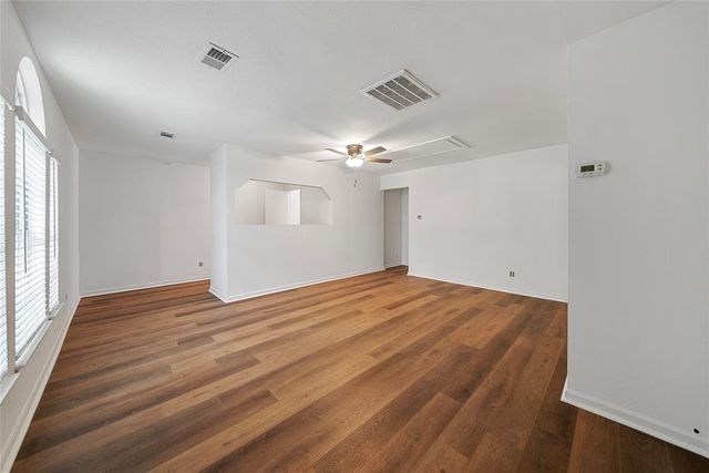 6738 W Greens Road, Houston, TX 77066