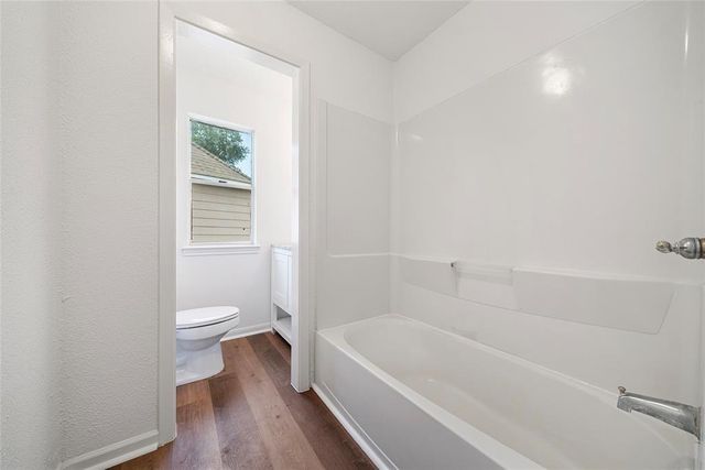 6738 W Greens Road, Houston, TX 77066