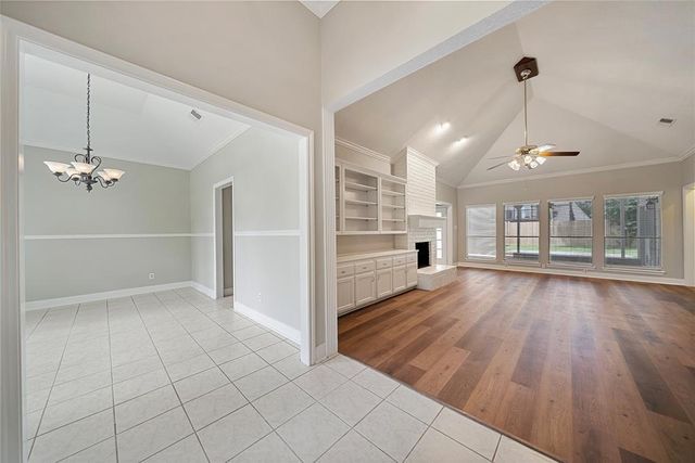 6738 W Greens Road, Houston, TX 77066