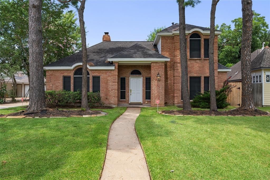 6738 W Greens Road, Houston, TX 77066