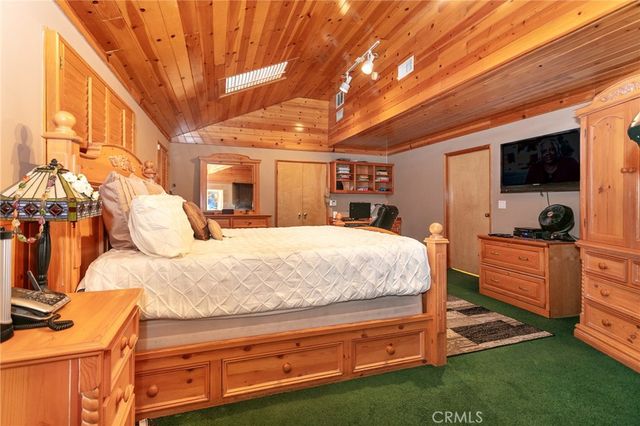 17040 Community Street, Sherwood Forest, CA 91325