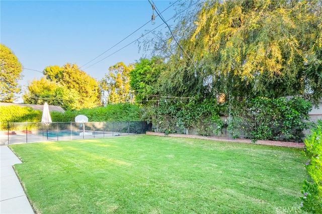 17040 Community Street, Sherwood Forest, CA 91325