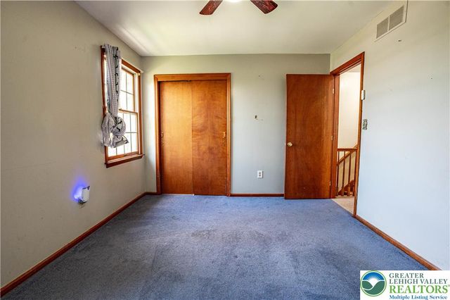 1142 Tremont Street East, Allentown City, PA 18109