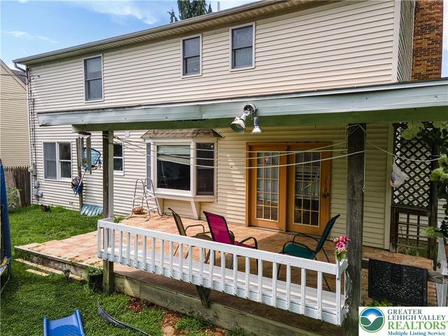 1142 Tremont Street East, Allentown City, PA 18109