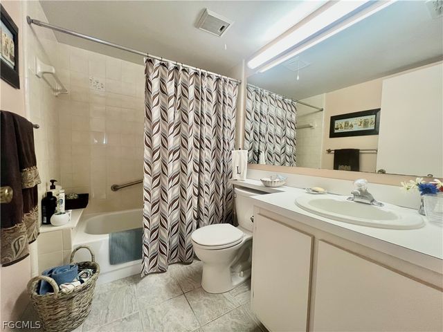 4781 Lakeside Club BLVD 7, Fort Myers, FL 33905