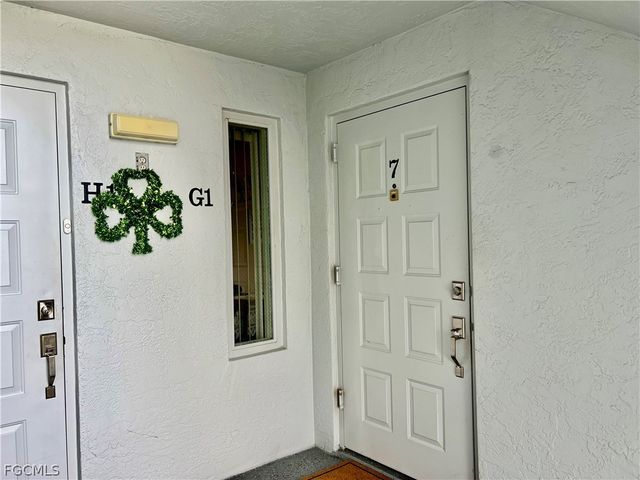 4781 Lakeside Club BLVD 7, Fort Myers, FL 33905