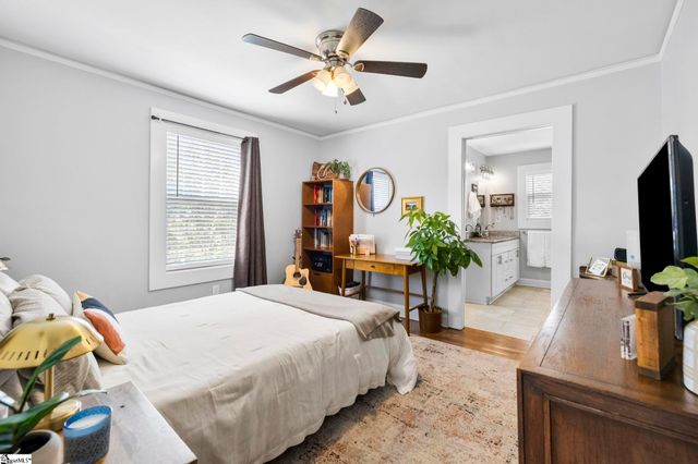 23 Charlotte Street, Greenville, SC 29607