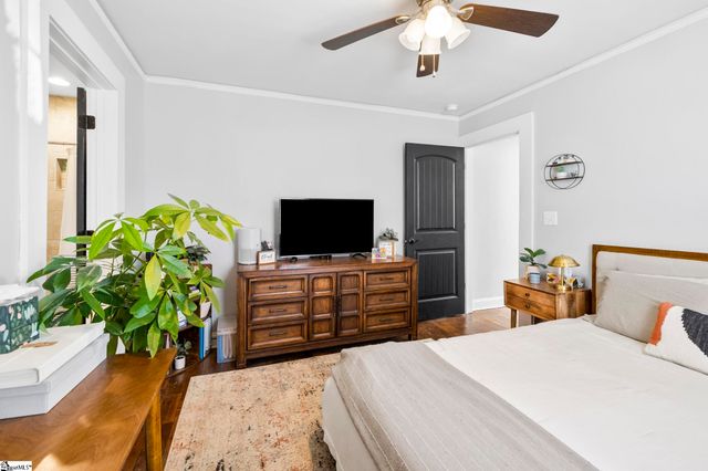 23 Charlotte Street, Greenville, SC 29607