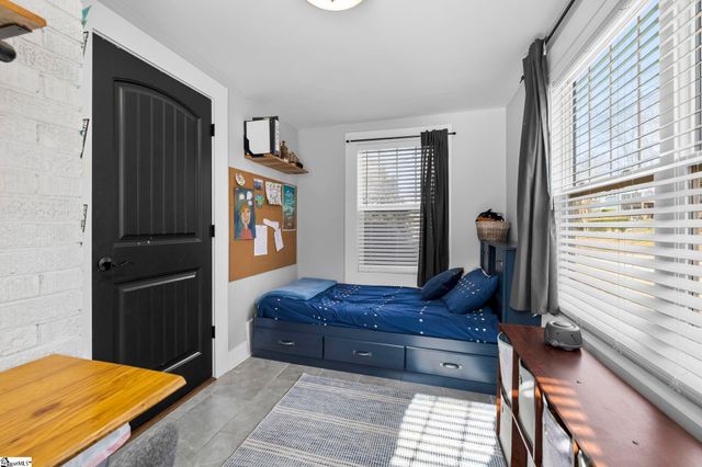 23 Charlotte Street, Greenville, SC 29607