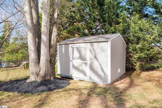 23 Charlotte Street, Greenville, SC 29607